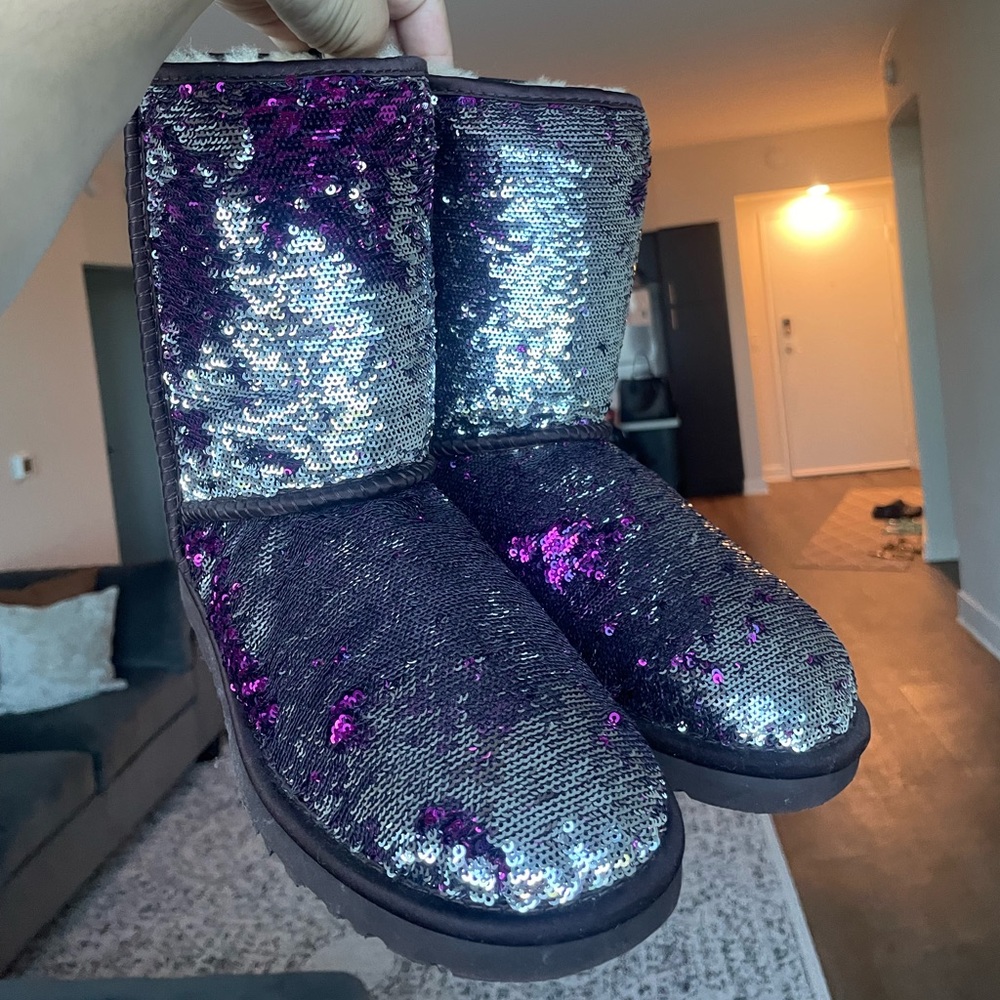 Ugg Boots Size 8 Sparkle